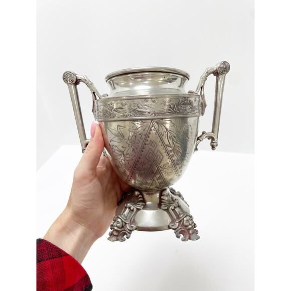 Simpson Hall Miller & Co Quadruple Plate 1877 Silver Trophy Urn Buttery Floral - Picture 12 of 16
